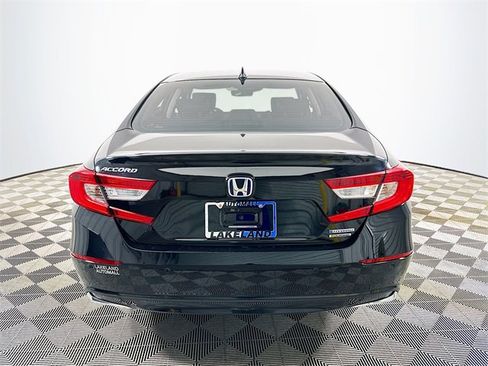 Used 2021 Honda Accord Touring image 4