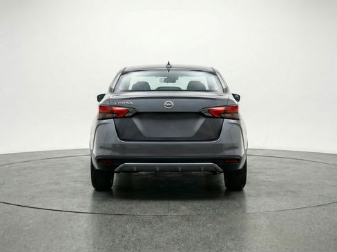 Used 2025 Nissan Versa SV image 7