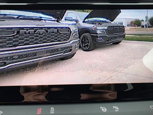 Used 2025 Jeep Wagoneer S Launch Edition image 41