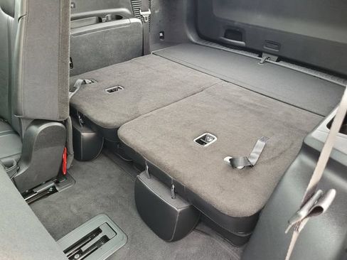 Certified 2025 Kia Sorento S w/ Panoramic Sunroof Package FWD image 15