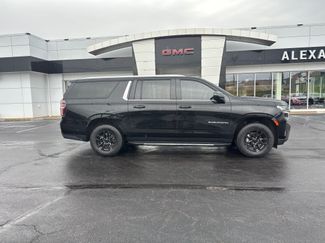 Used 2023 Chevrolet Suburban LT AWD/4WD video 2