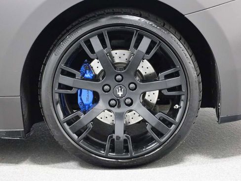 Used 2016 Maserati GranTurismo Convertible image 33