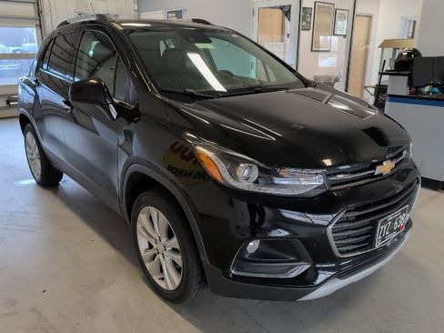 Used 2019 Chevrolet Trax Premier AWD/4WD image 7