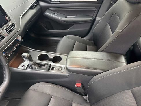 Used 2019 Nissan Altima 2.5 SV FWD image 21