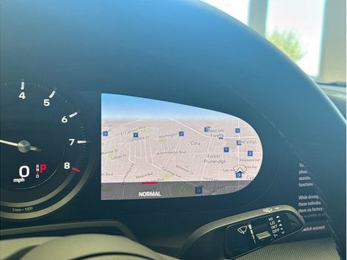 Used 2024 Porsche 911 Targa 4S w/ Premium Package image 11