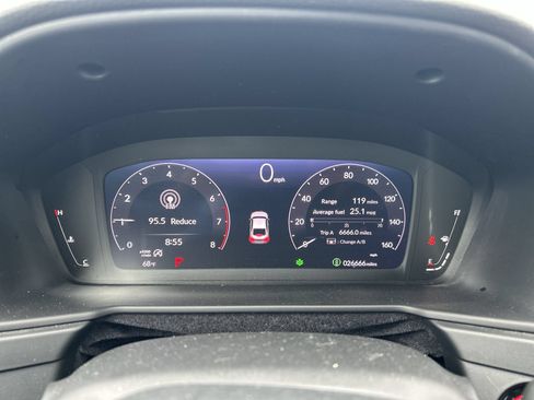 Used 2024 Honda Accord EX image 10