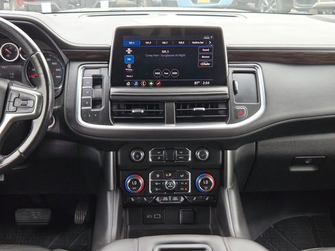 Used 2021 Chevrolet Tahoe Z71 AWD/4WD image 17