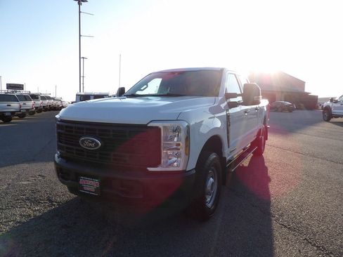 Used 2025 Ford F250 XL w/ XL Off-Road Package AWD/4WD image 64