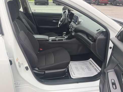 Used 2023 Nissan Sentra SV FWD image 36