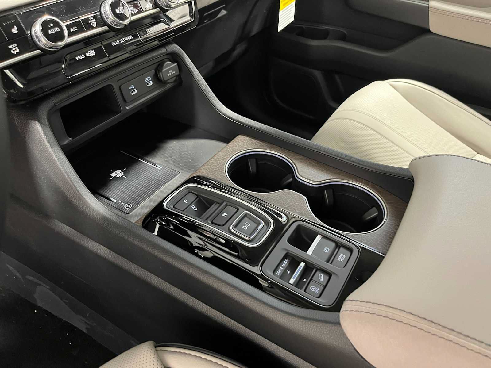 New 2026 Honda Pilot Elite image 21