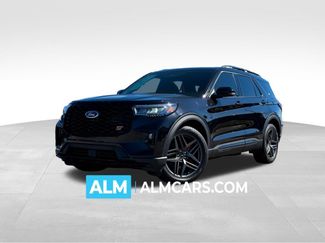 Used 2025 Ford Explorer ST video 1