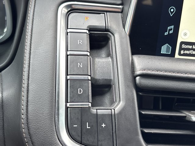 Used 2022 Chevrolet Tahoe High Country w/ Premium Package 2 AWD/4WD image 35