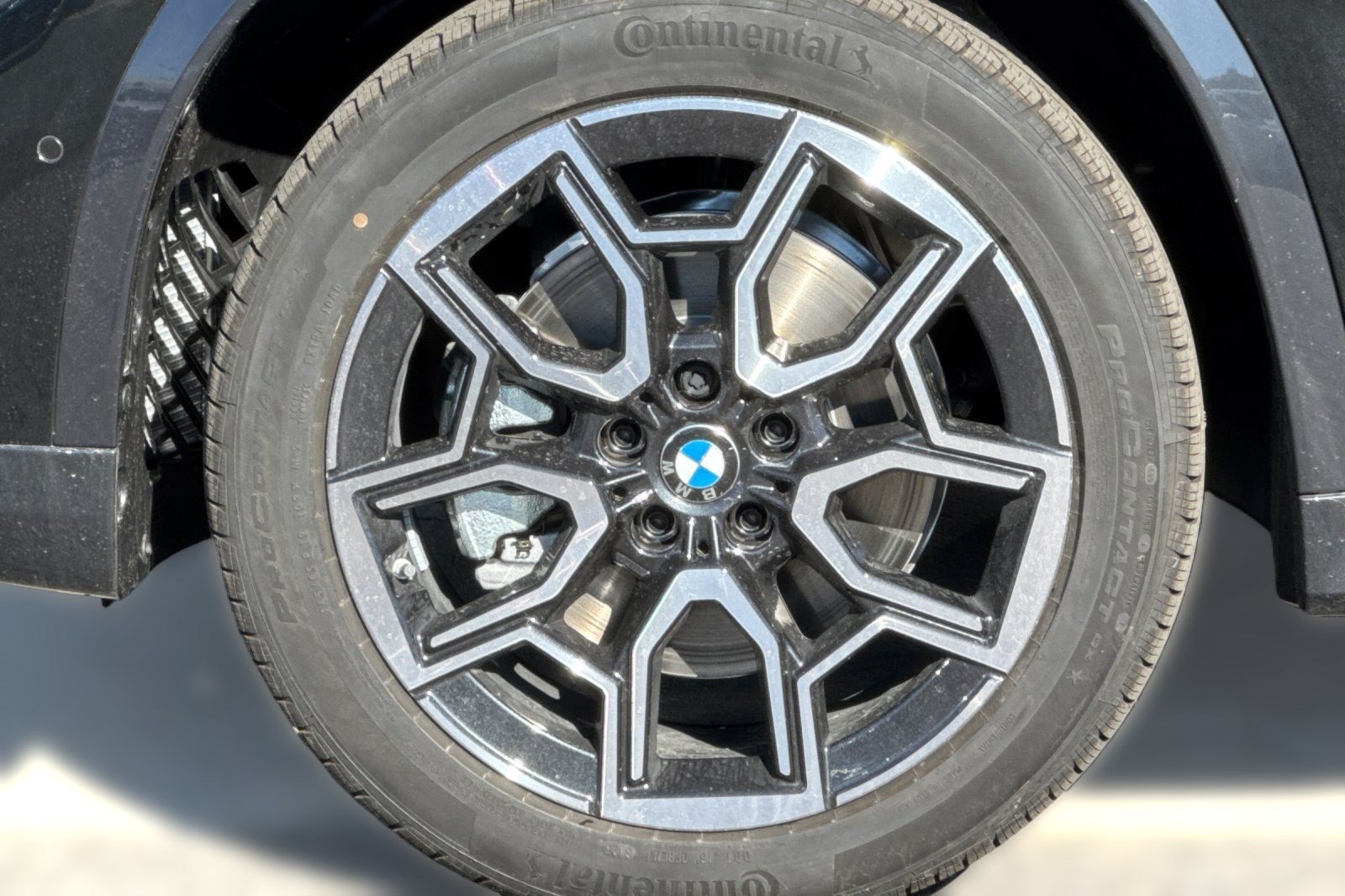 Used 2026 BMW X1 xDrive28i w/ Technology Package AWD/4WD image 13