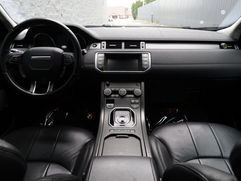 Used 2019 Land Rover Range Rover Evoque SE AWD/4WD image 21