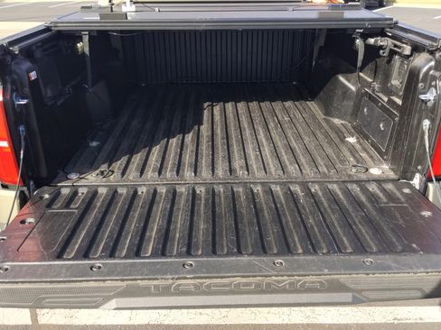 Certified 2025 Toyota Tacoma TRD Off-Road w/ TRD Off Road Premium Package image 32