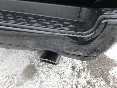 Used 2022 RAM 1500 Laramie w/ Night Edition image 59