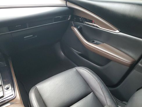 Used 2022 MAZDA CX-30 2.5 Turbo w/ Premium Plus Pkg image 16