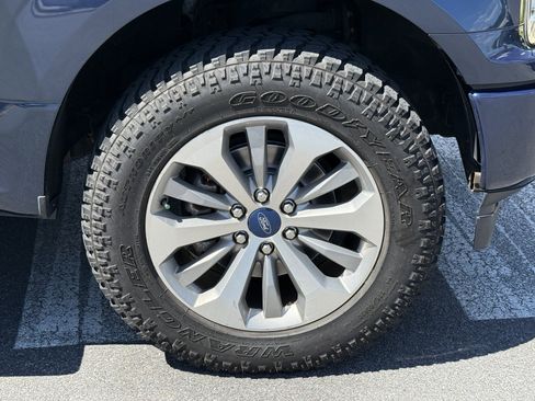 Used 2018 Ford F150 XL w/ Equipment Group 101A Mid AWD/4WD image 12