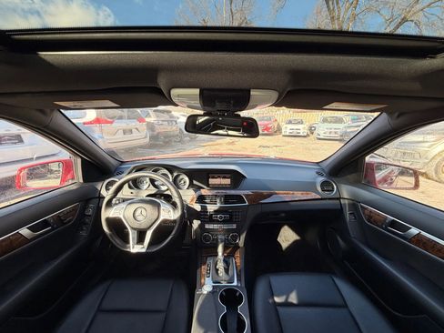 Used 2014 Mercedes-Benz C 300 4MATIC Sedan image 2