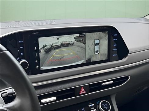Certified 2023 Hyundai Sonata Limited FWD image 33