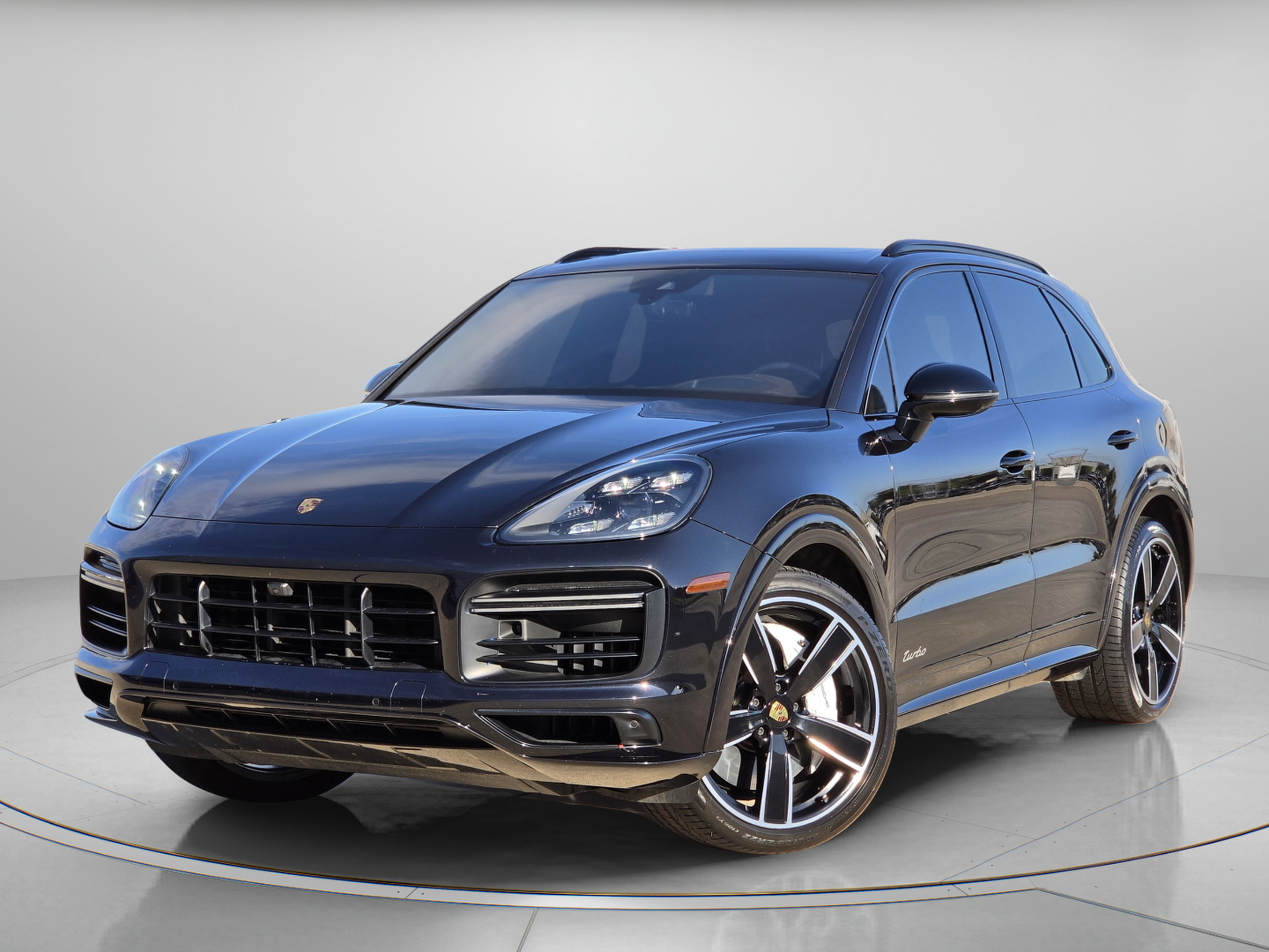 Used 2019 Porsche Cayenne Turbo AWD/4WD image 1