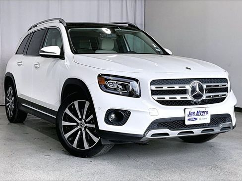 Used 2023 Mercedes-Benz GLB 250 image 1