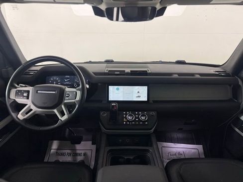 Used 2022 Land Rover Defender 110 SE image 19