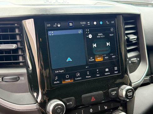Used 2022 RAM 1500 Big Horn AWD/4WD image 15