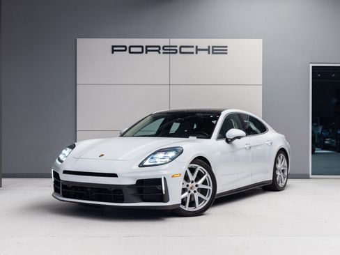 Certified 2025 Porsche Panamera w/ Premium Package RWD image 1
