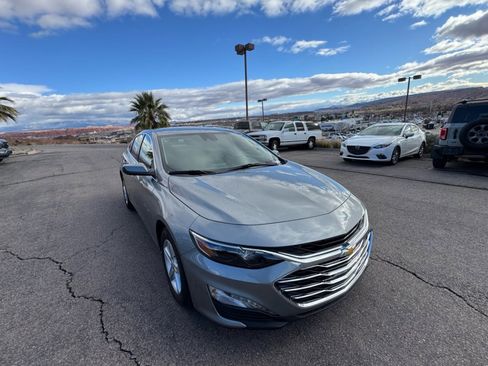 Used 2024 Chevrolet Malibu LT image 7