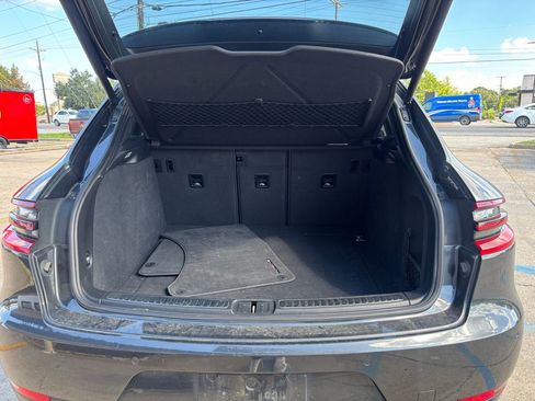 Used 2018 Porsche Macan Sport Edition image 6