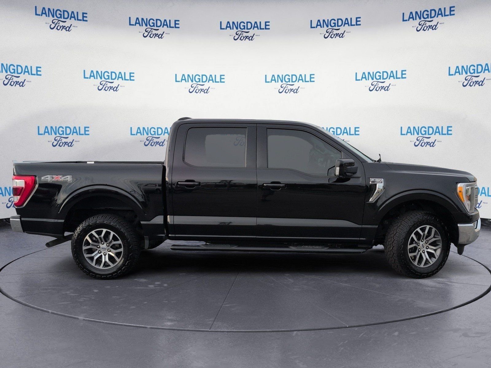 Used 2022 Ford F150 Lariat w/ Equipment Group 501A Mid AWD/4WD image 3