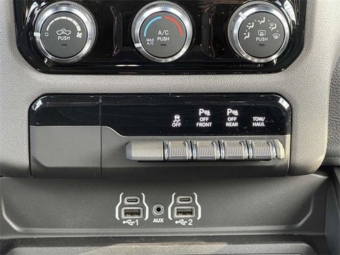 New 2025 RAM 1500 Big Horn image 6