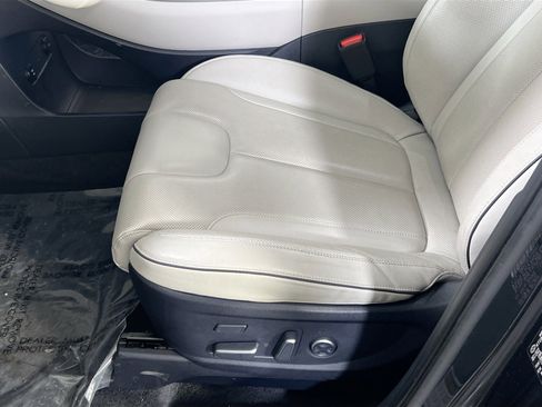Used 2023 Hyundai Palisade Limited AWD/4WD image 19