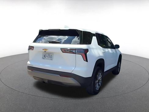 Used 2025 Chevrolet Equinox LT FWD image 14