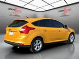 Used 2012 Ford Focus SE image 4