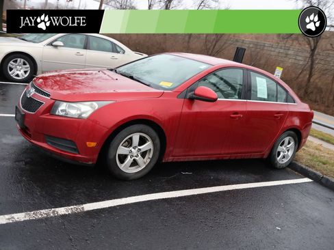 Used 2014 Chevrolet Cruze LT FWD image 4