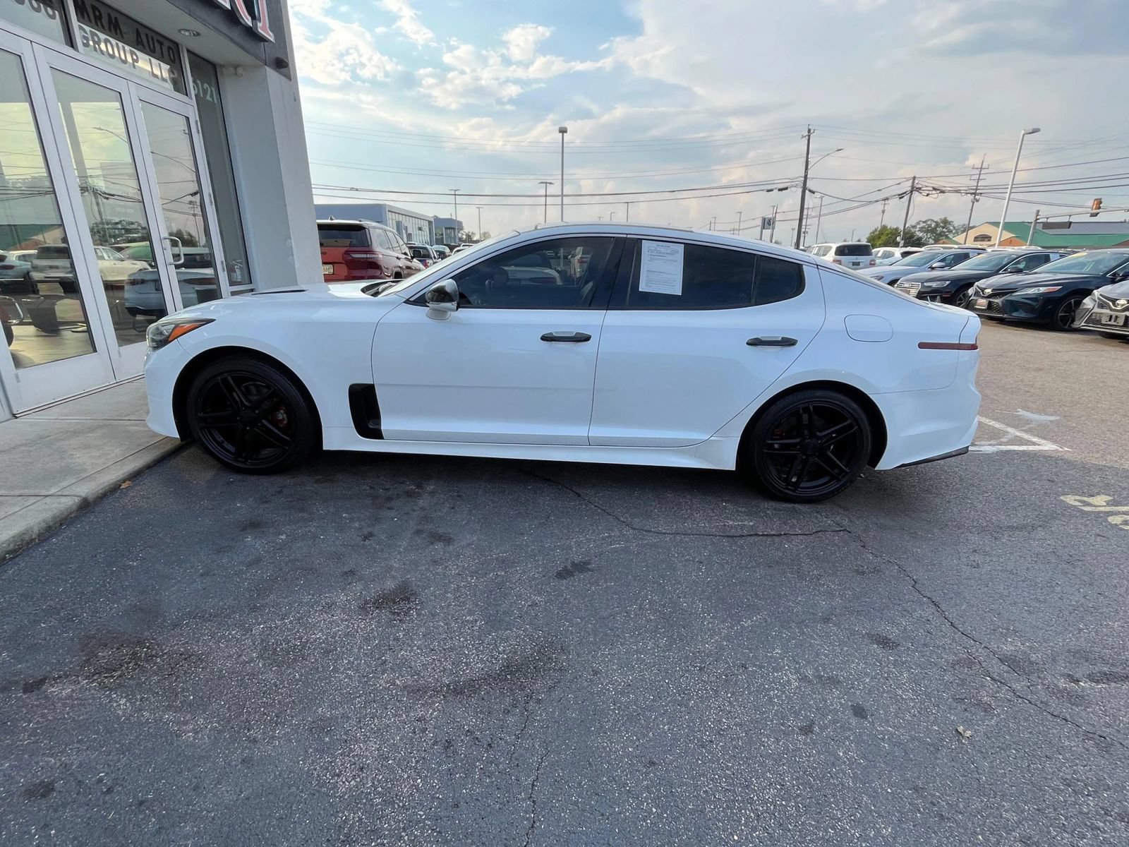 Used 2018 Kia Stinger Premium RWD image 9