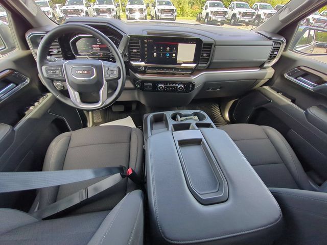 Used 2025 GMC Sierra 1500 SLE w/ Preferred Package AWD/4WD image 31