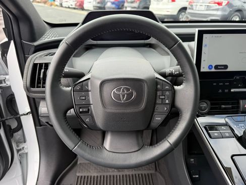 Certified 2025 Toyota bZ4X FWD image 24