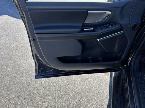 New 2026 Ford Expedition Max Platinum image 11