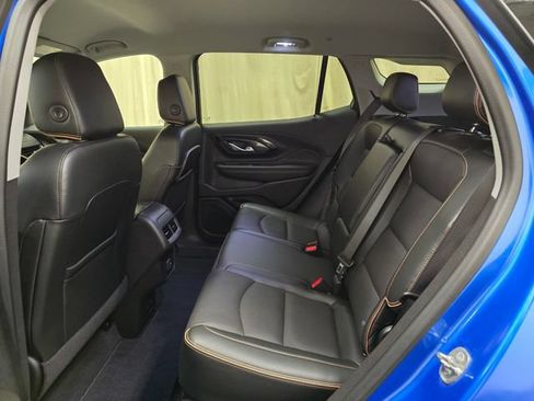 Used 2024 GMC Terrain AT4 AWD/4WD image 28
