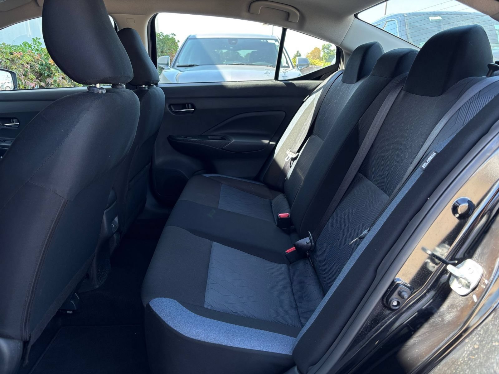 Used 2025 Nissan Versa SV FWD image 24