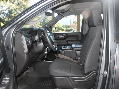 Used 2021 Chevrolet Silverado 1500 Custom image 7