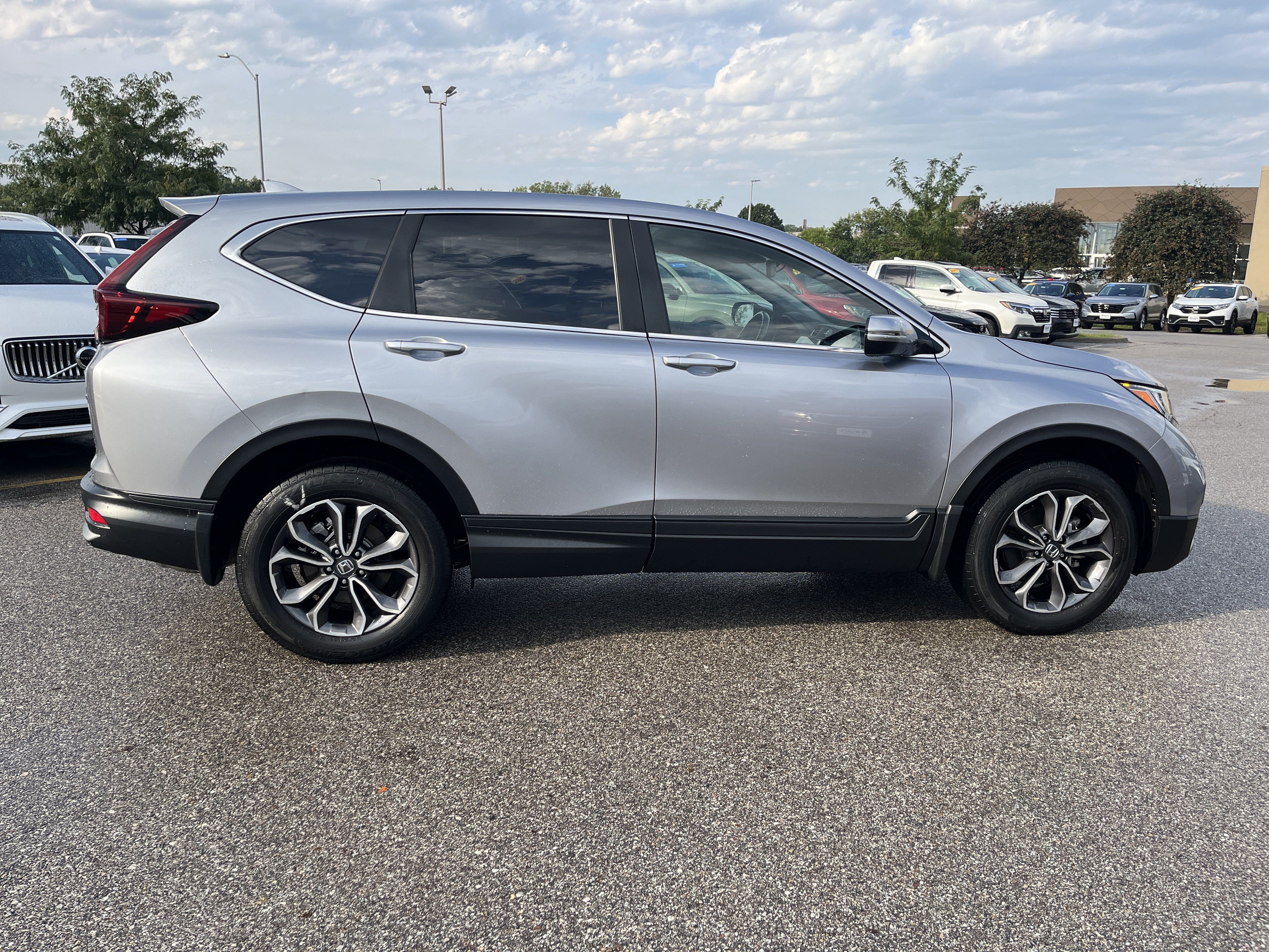 Used 2021 Honda CR-V EX-L image 4