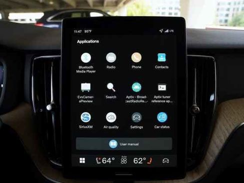 New 2026 Volvo XC60 B5 Plus w/ Climate Package image 15