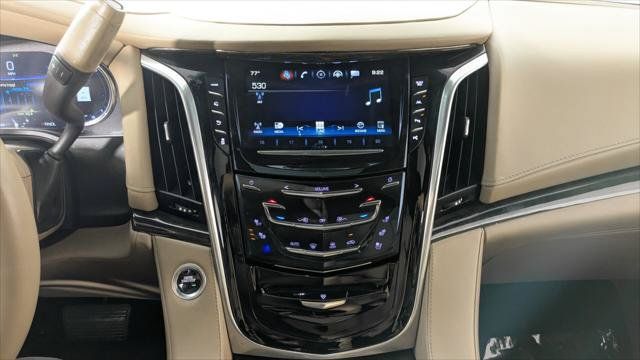 Used 2019 Cadillac Escalade Platinum AWD/4WD image 29