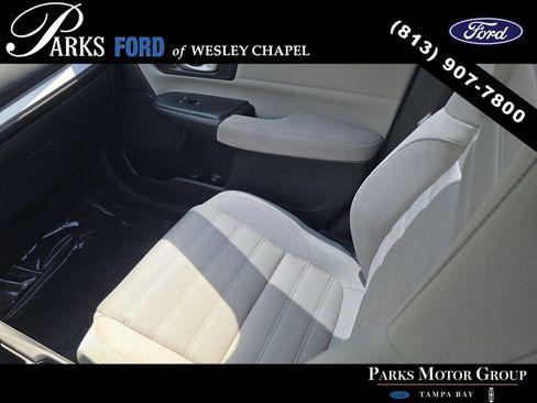 Used 2017 Honda CR-V LX image 13