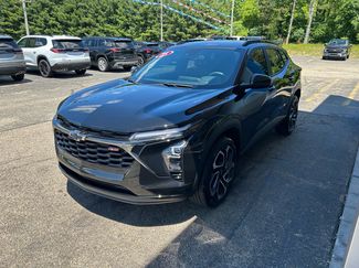 Used 2025 Chevrolet Trax RS w/ Driver Confidence Package FWD video 1