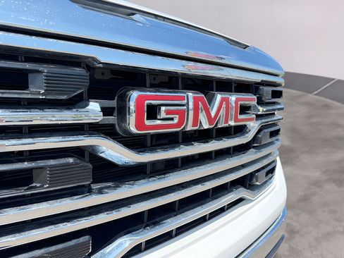 Used 2025 GMC Sierra 1500 SLT RWD image 19